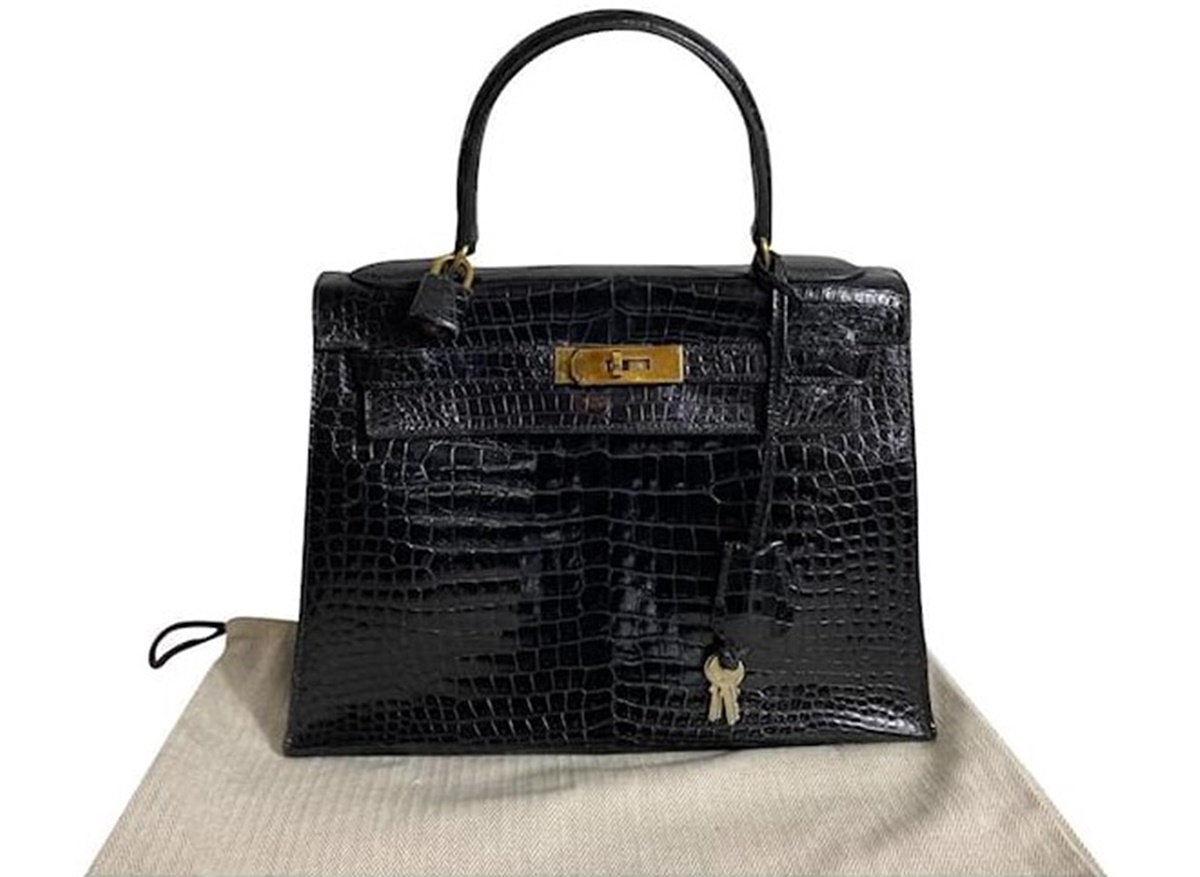 Hermès Kelly Pochette de pele de jacaré preta