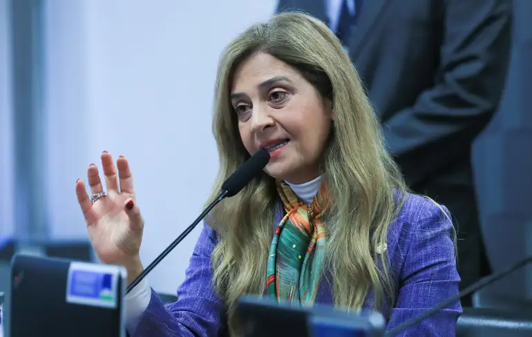 Leila Pereira