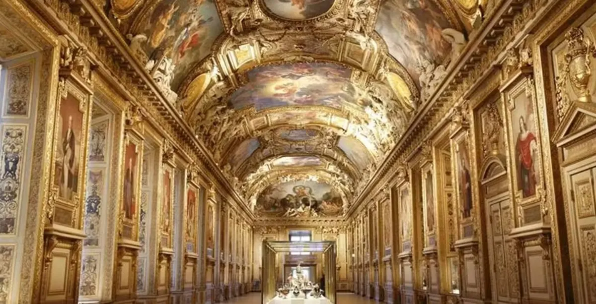 Museu do Louvre