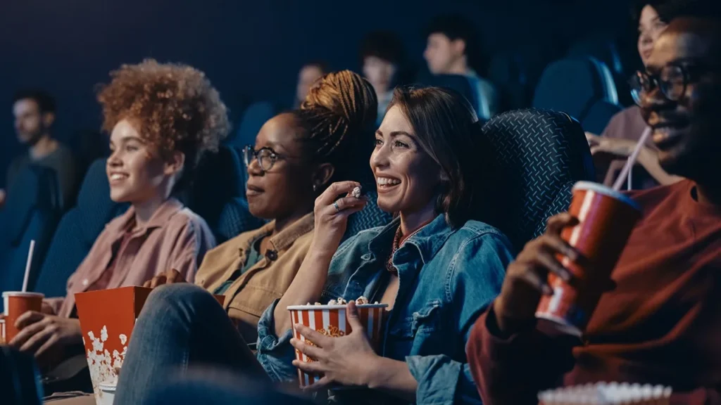 pessoas no cinema