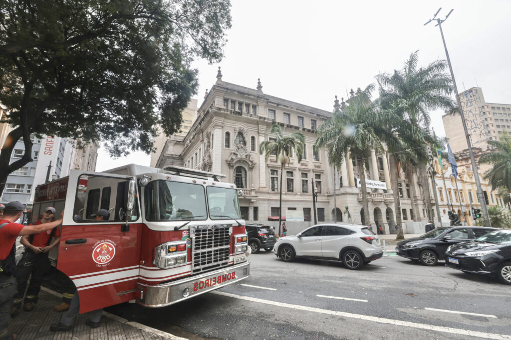 Incêndio na USP