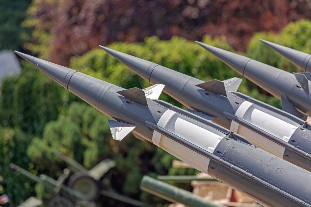 criança míssil síria