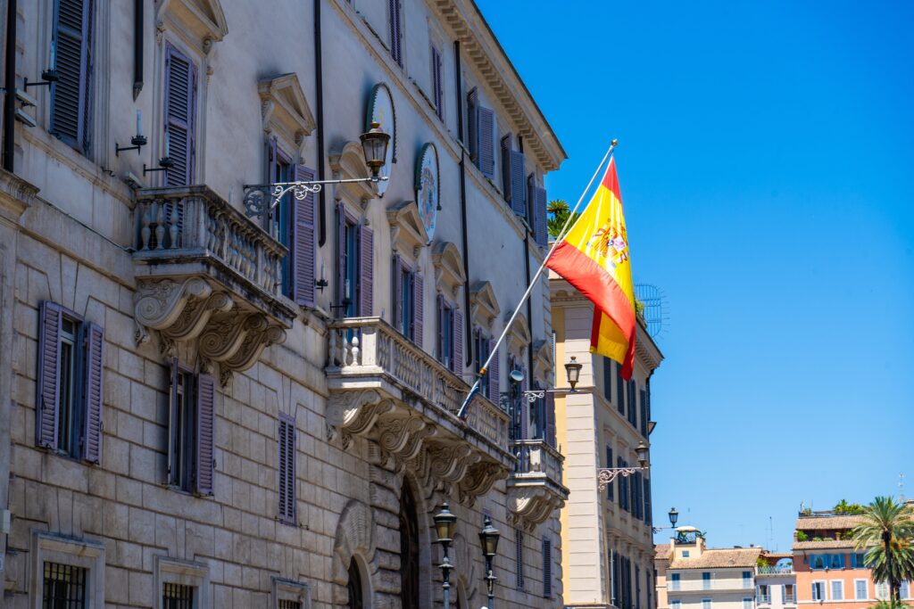 Espanha fecha espaço aéreo