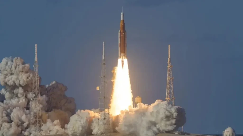 NASA foguete Lua