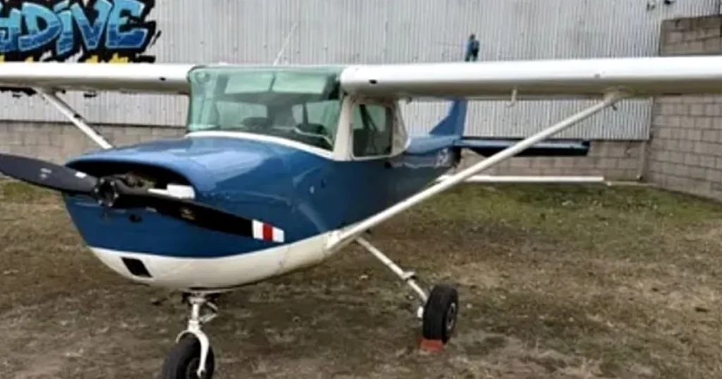 Avião