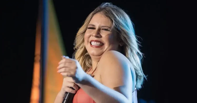 Marília Mendonça: Sentimento Louco exposição